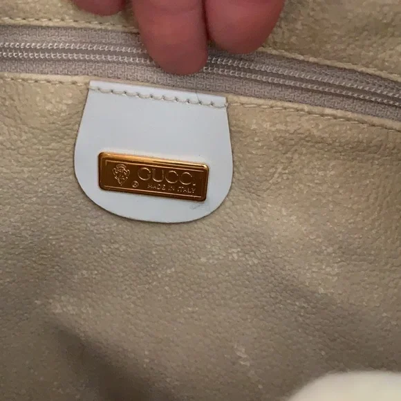 Gucci White and Gold Crossbody Bag - Picture 2 of 8